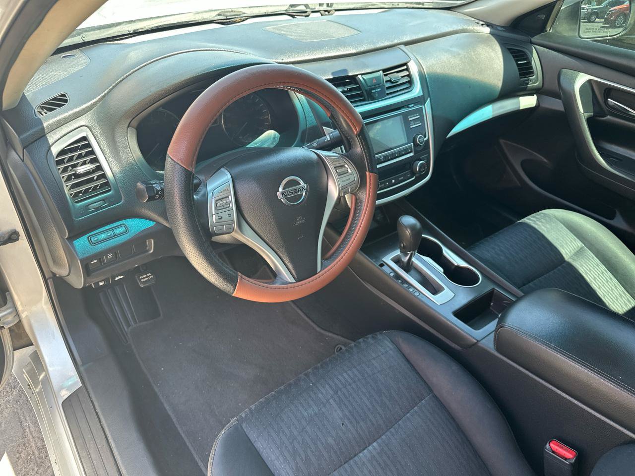 Used 2017 Nissan Altima 2.5 SV FWD image 10