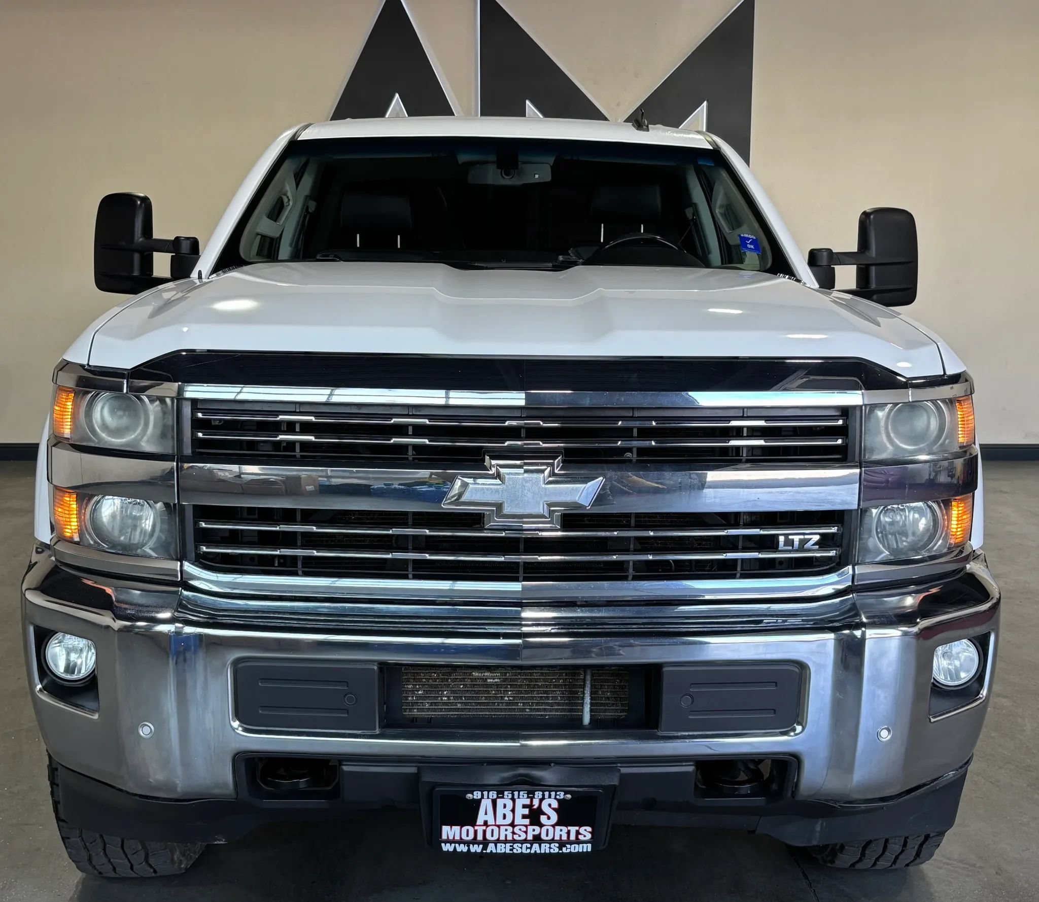 Used 2015 Chevrolet Silverado 2500 LTZ w/ Duramax Plus Package AWD/4WD image 3