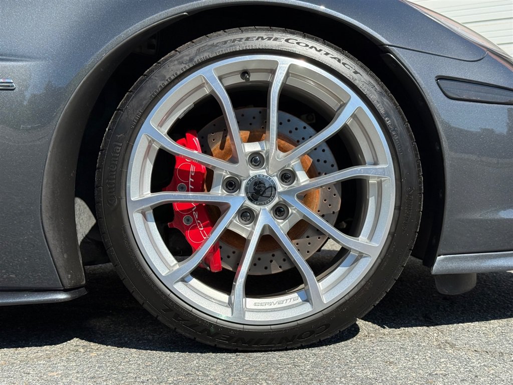 Used 2009 Chevrolet Corvette Z06 RWD image 30