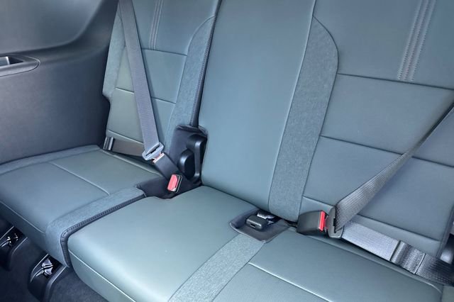 New 2026 GMC Acadia AT4 w/ Super Cruise Package AWD/4WD image 17
