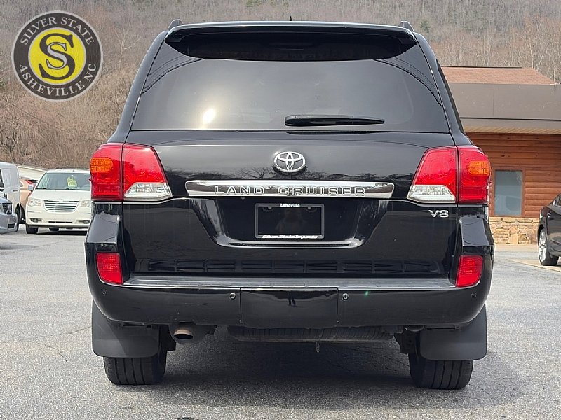 Used 2013 Toyota Land Cruiser AWD/4WD image 5