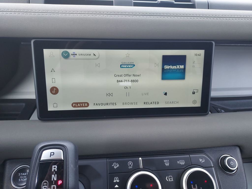 Used 2023 Land Rover Defender 90 X-Dynamic SE image 22