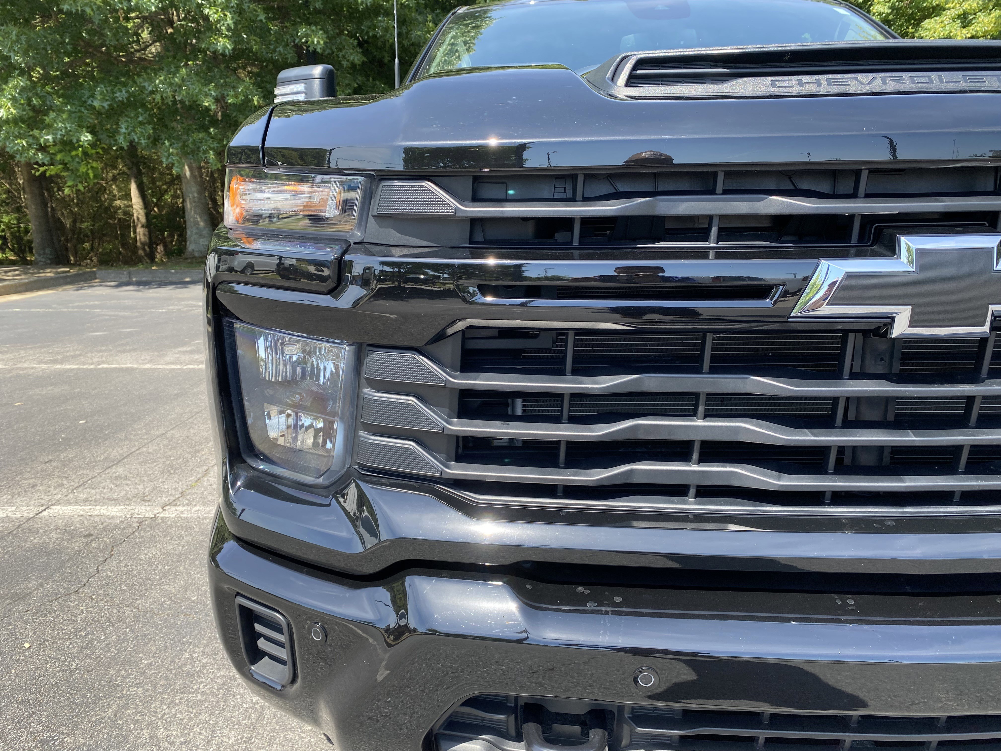 Used 2025 Chevrolet Silverado 2500 Custom w/ Custom Value Package RWD image 14