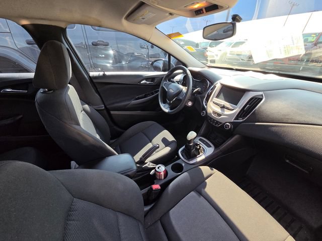 Used 2016 Chevrolet Cruze LS FWD image 20