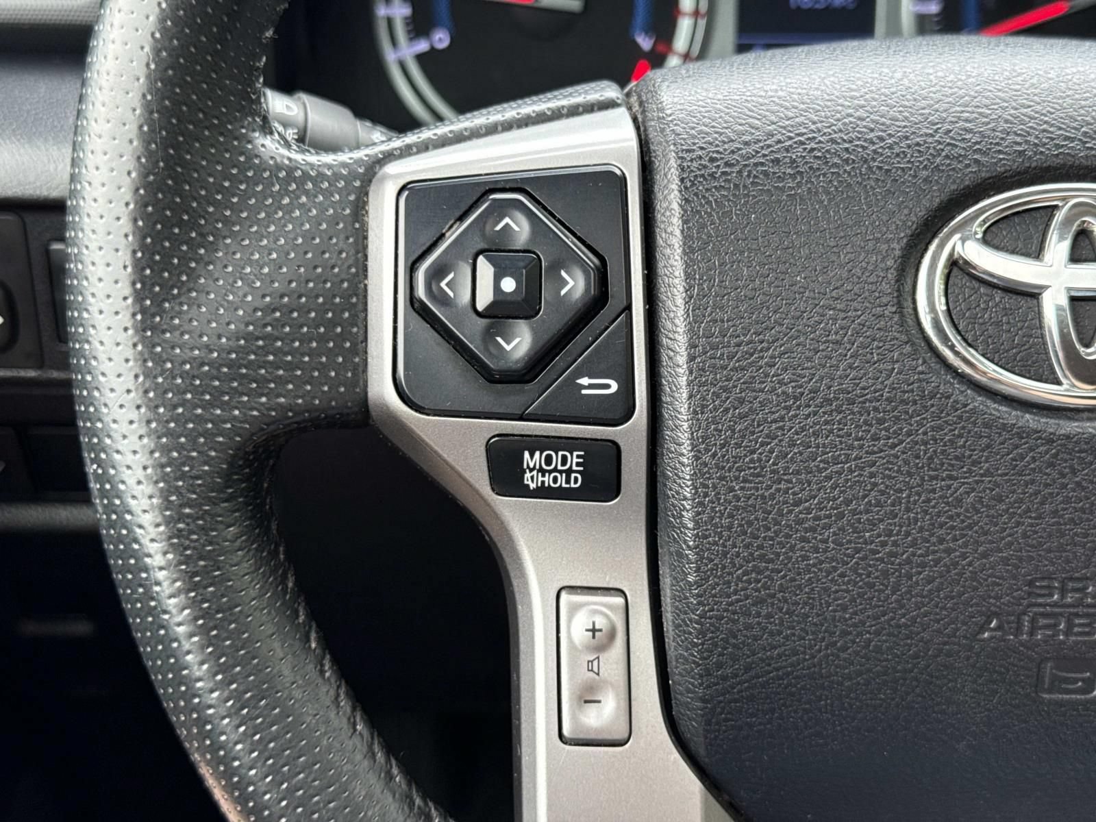 Used 2019 Toyota 4Runner Limited AWD/4WD image 15