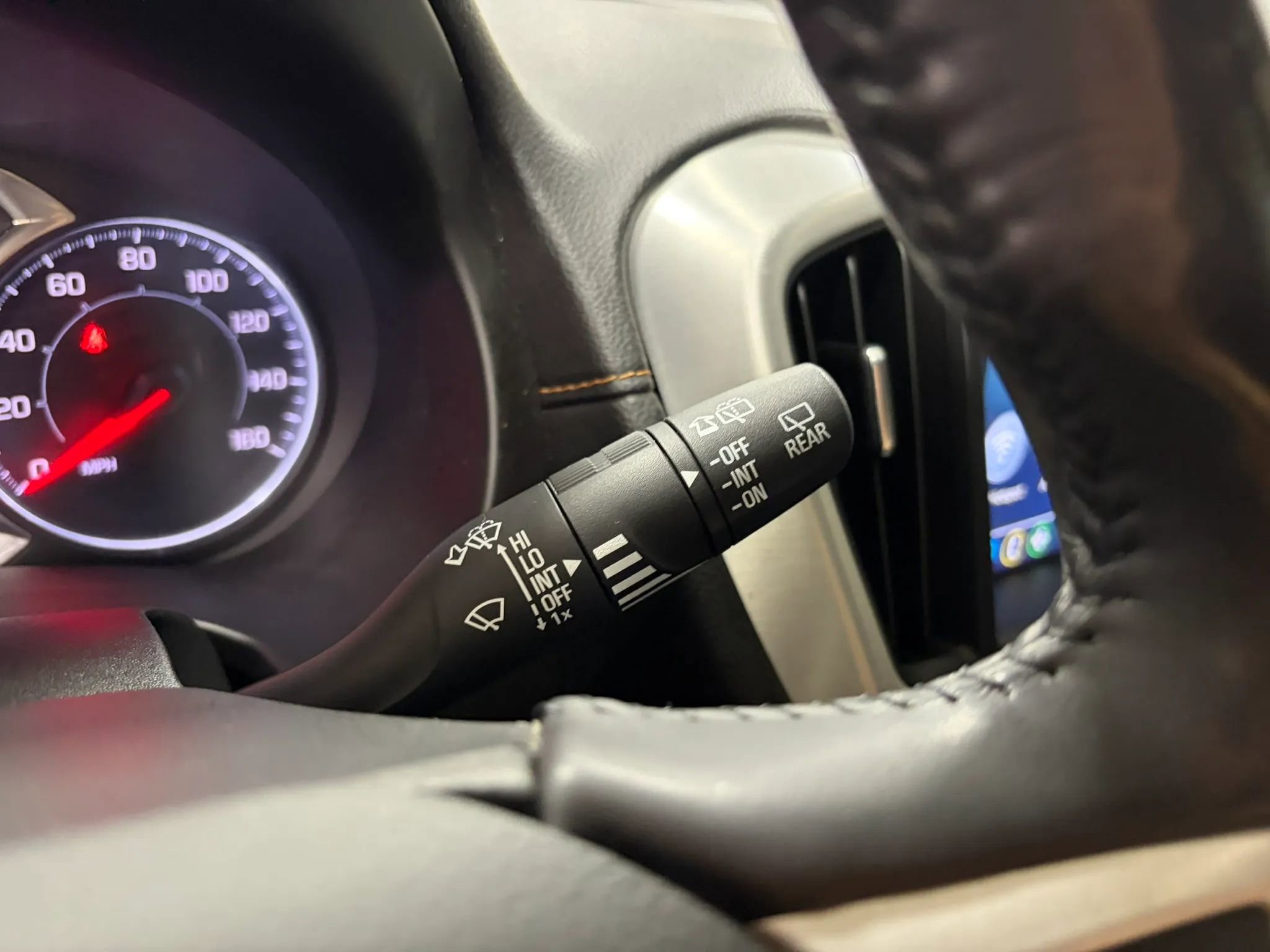 Used 2018 GMC Terrain SLT FWD image 35