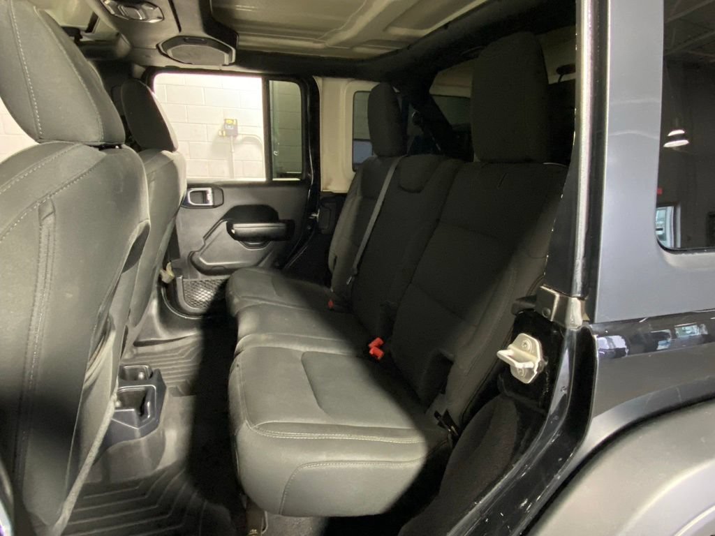 Used 2021 Jeep Wrangler Unlimited Sport AWD/4WD image 24