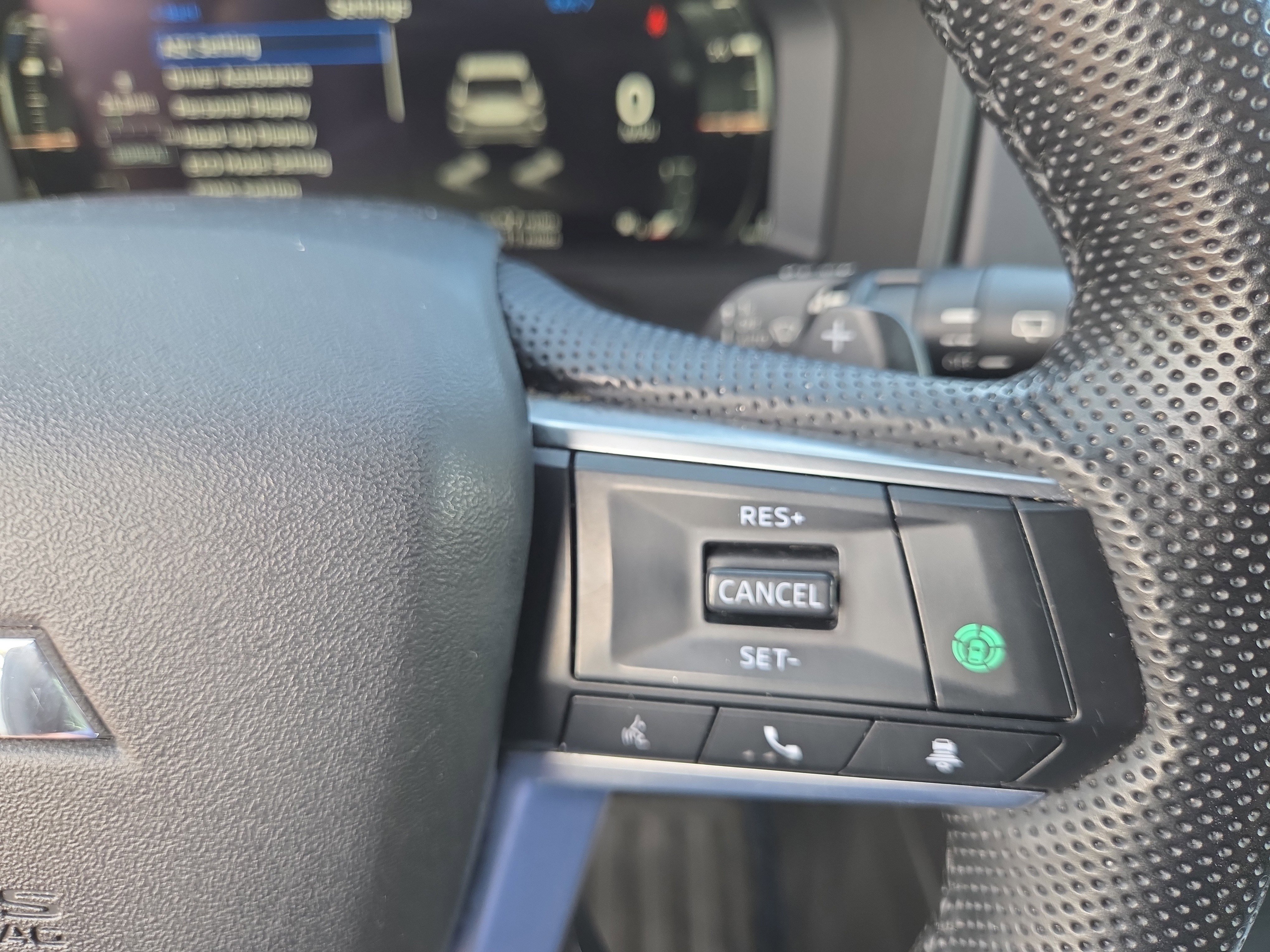 Used 2023 Mitsubishi Outlander SEL image 31
