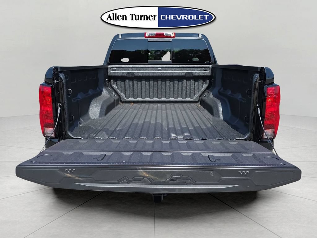 New 2026 Chevrolet Colorado W/T w/ WT Custom Package AWD/4WD image 7