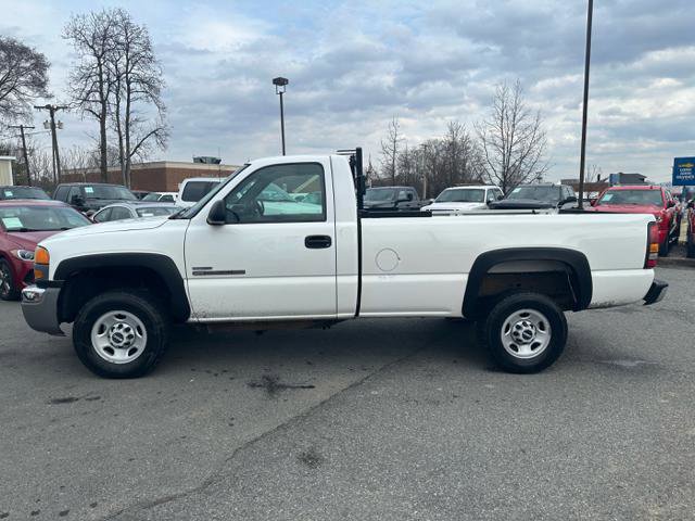 Used 2006 GMC Sierra 2500 W/T w/ Heavy-Duty Power Package image 8