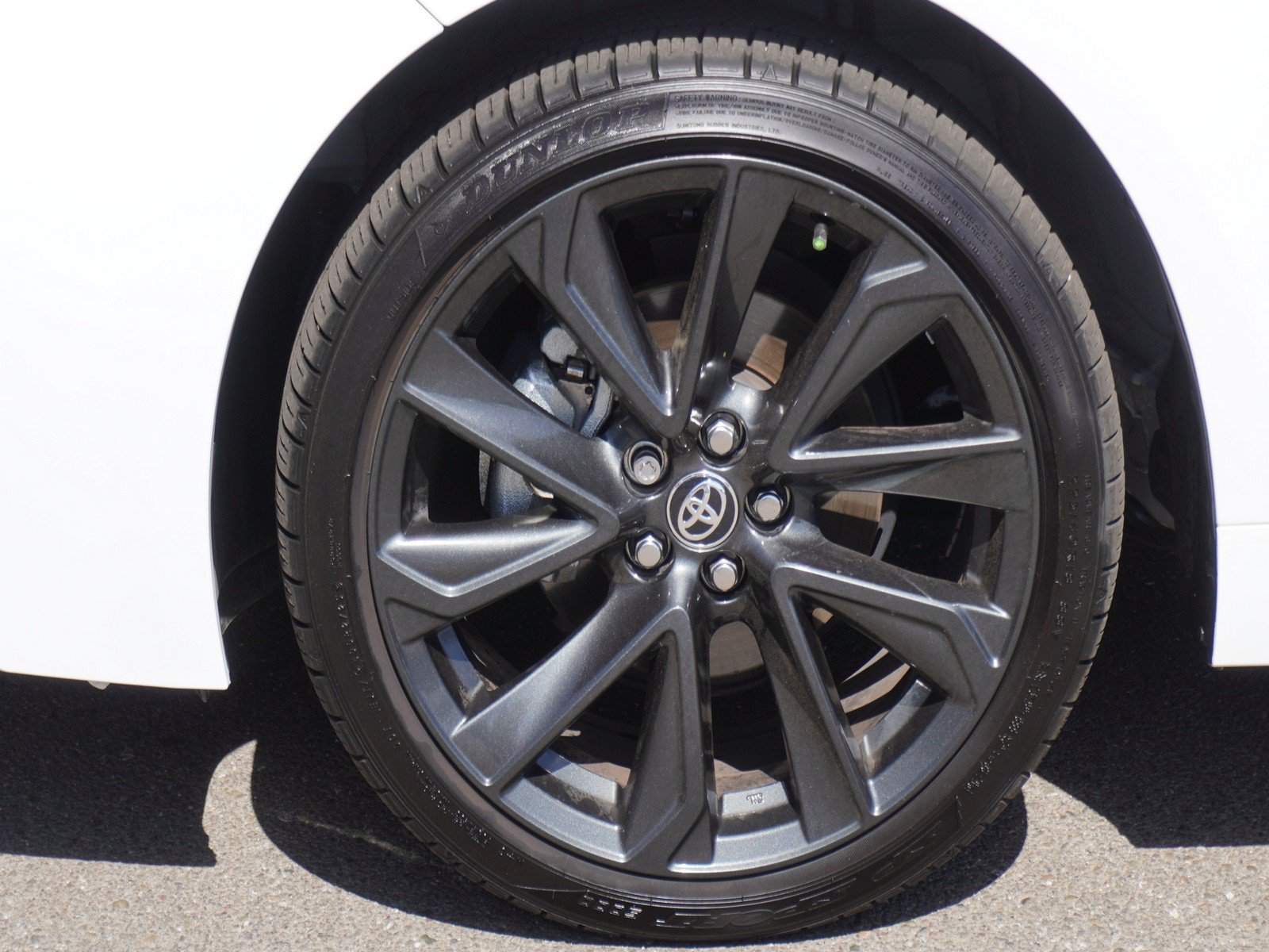 Used 2026 Toyota Corolla SE w/ SE Package FWD image 7