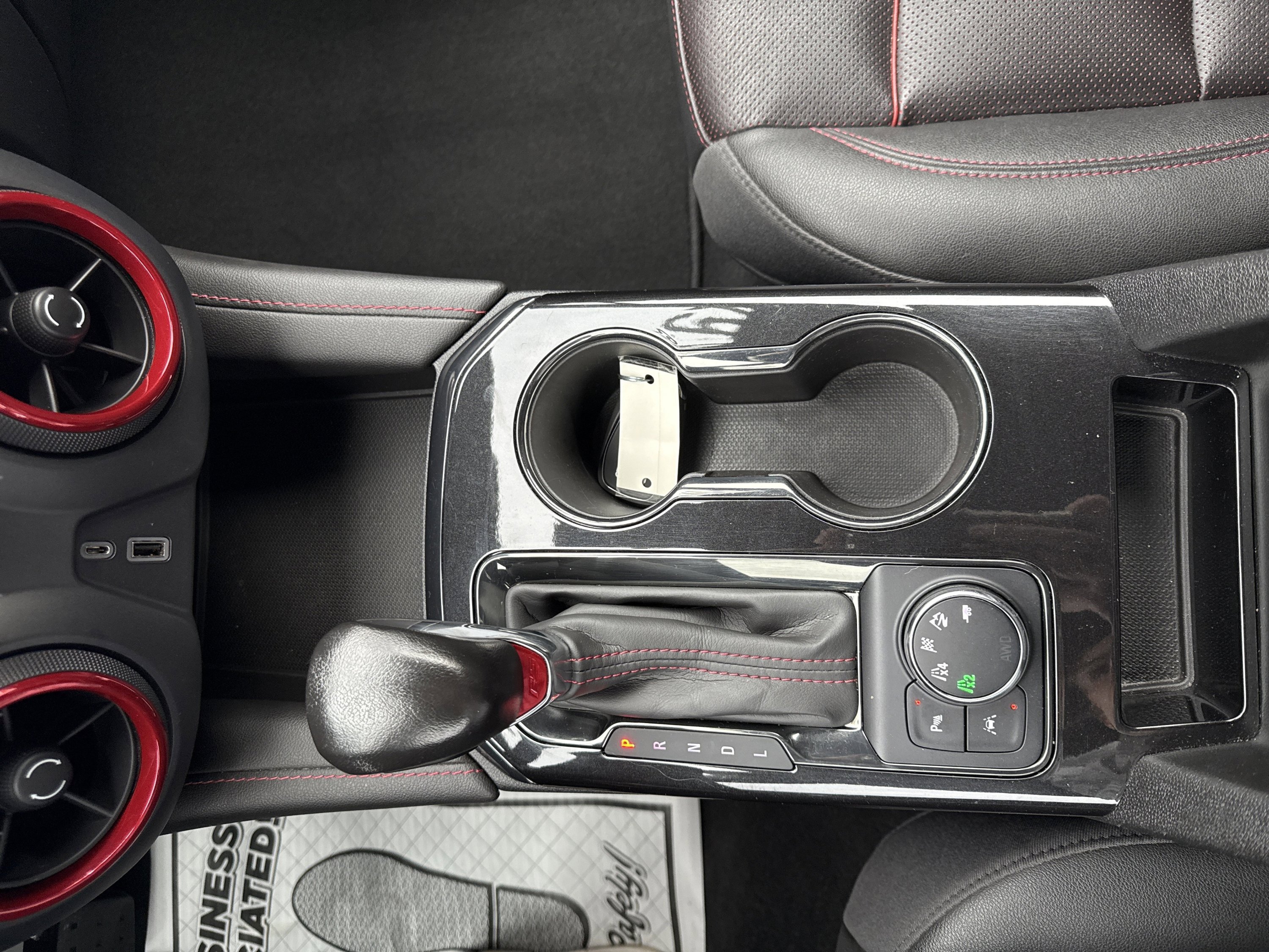 Used 2022 Chevrolet Blazer RS image 19