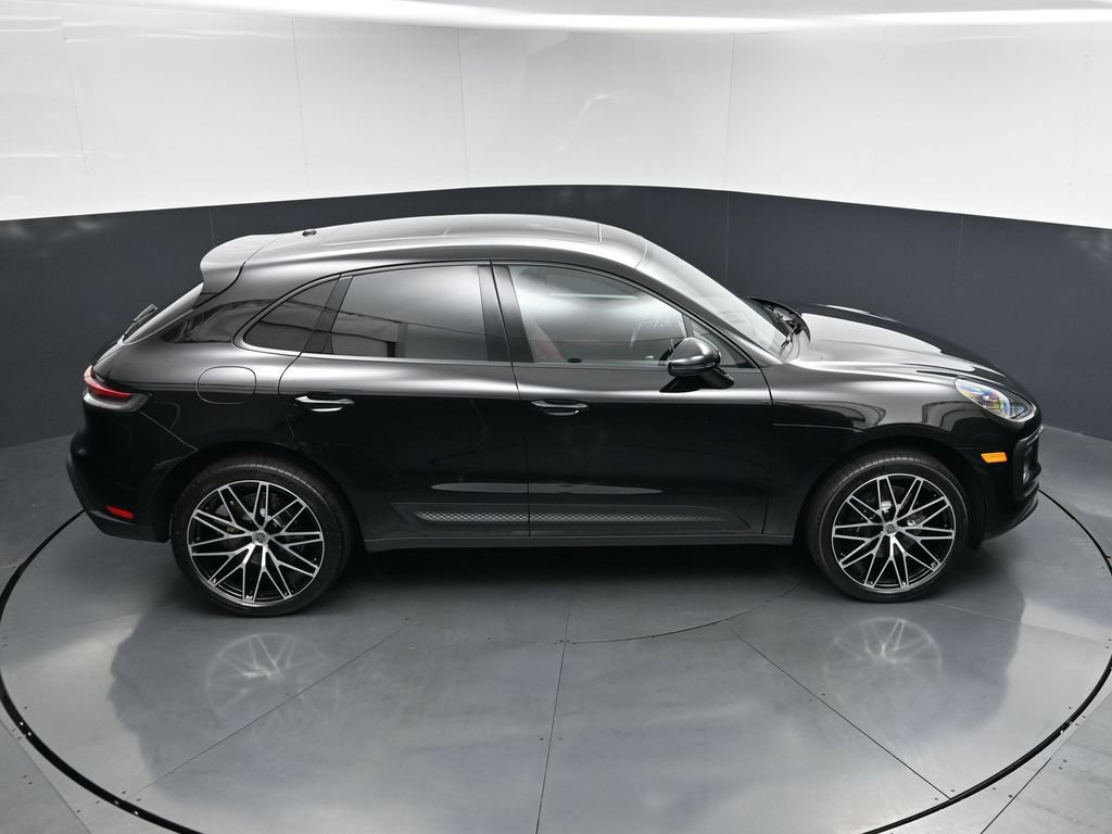 New 2026 Porsche Macan AWD/4WD image 19
