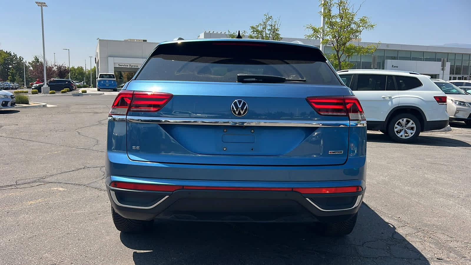Used 2020 Volkswagen Atlas Cross Sport SE AWD/4WD image 6