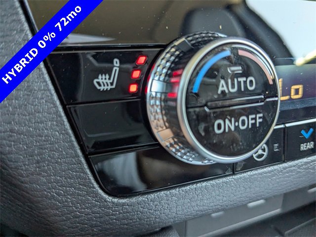 New 2025 Mitsubishi Outlander SEL image 23