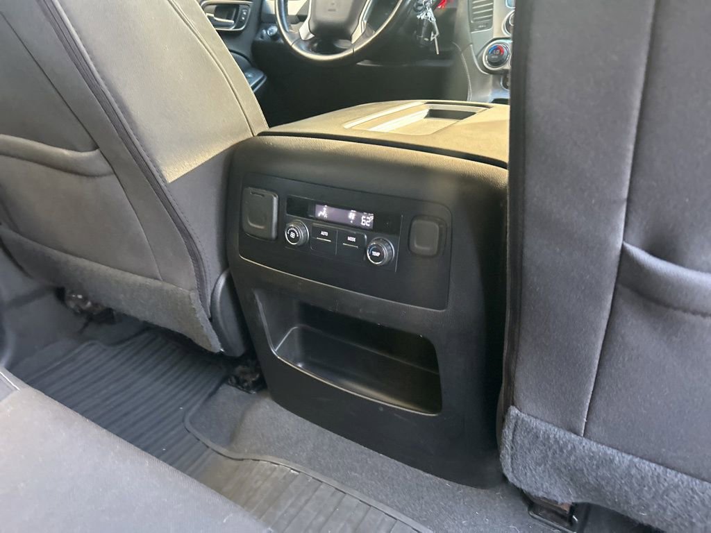 Used 2019 Chevrolet Suburban LS w/ Enhanced Driver Alert Package image 29