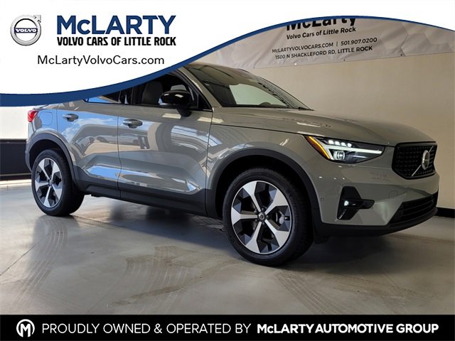 New 2026 Volvo XC40 B5 Plus w/ Protection Package Premier