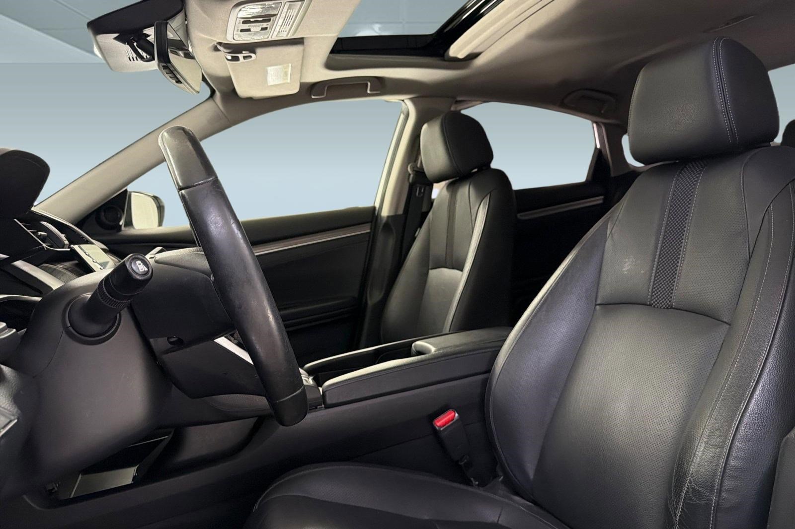 Used 2019 Honda Civic EX-L image 21