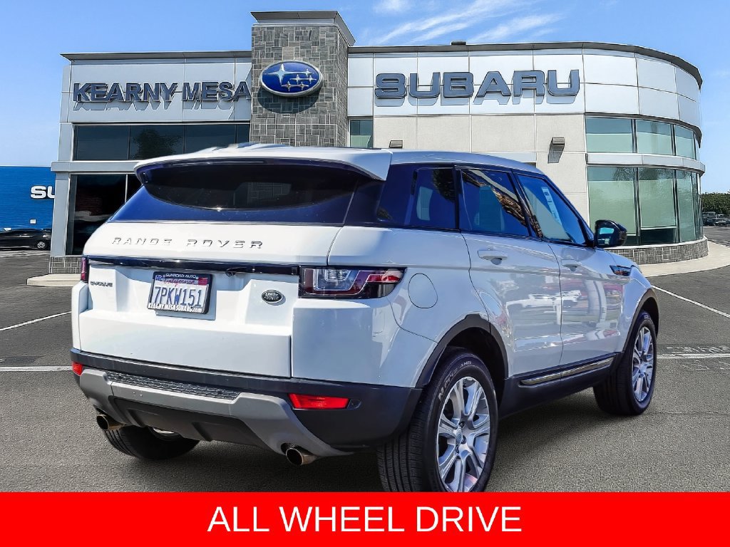 Used 2016 Land Rover Range Rover Evoque SE AWD/4WD image 6