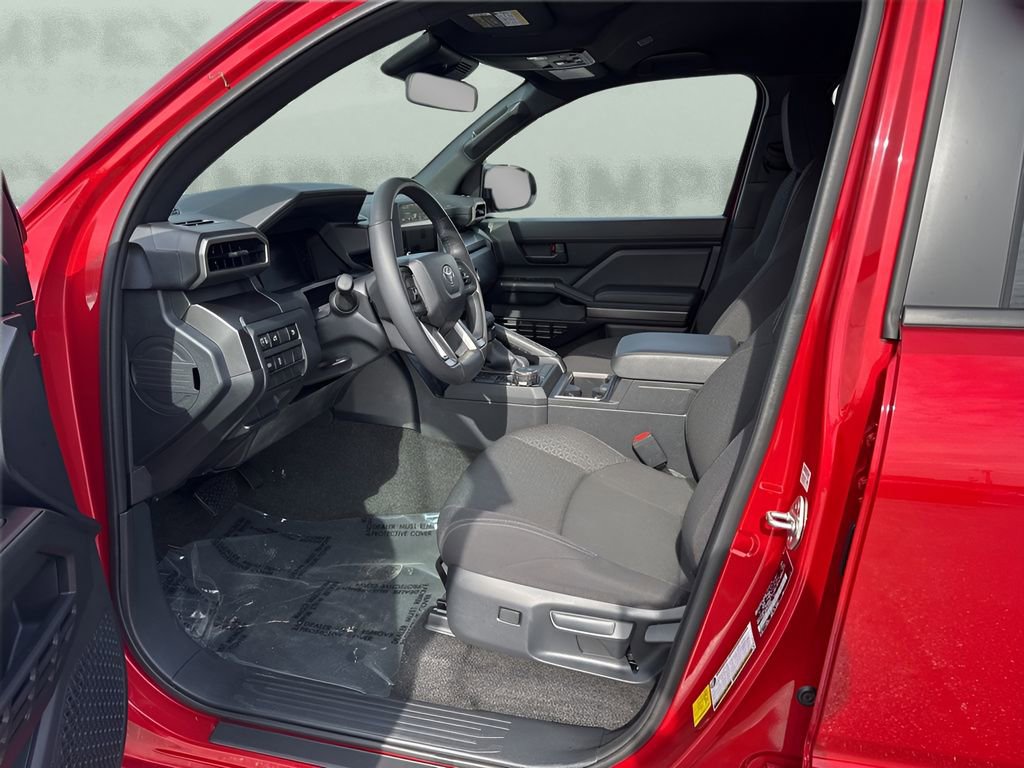 Used 2025 Toyota 4Runner SR5 image 9