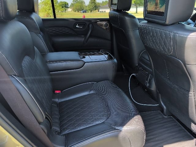 Used 2019 INFINITI QX80 Luxe w/ 22" Wheel Package AWD/4WD image 11