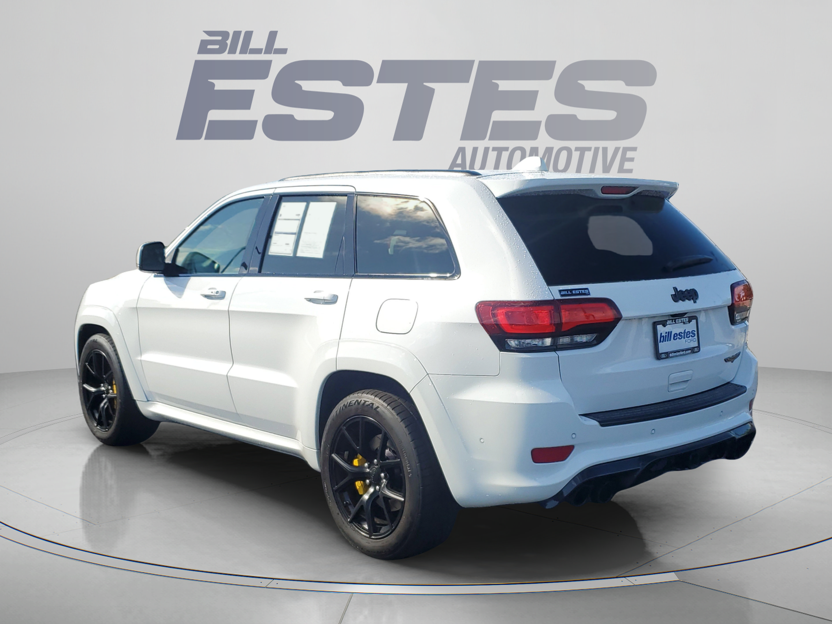 Used 2019 Jeep Grand Cherokee Trackhawk AWD/4WD image 2