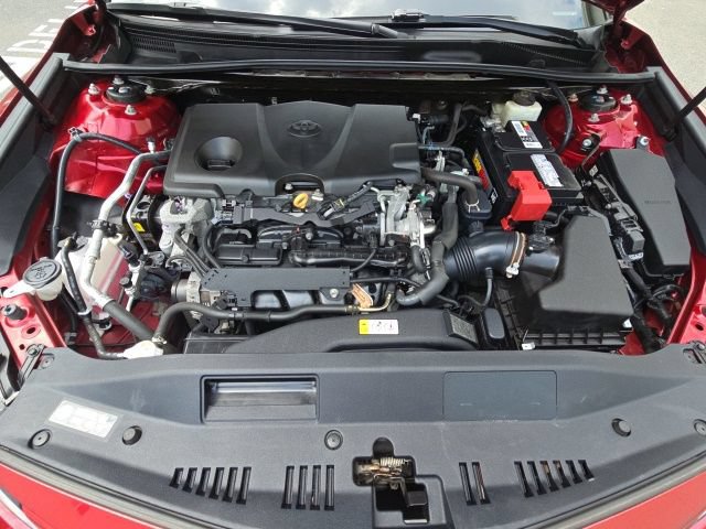 Used 2018 Toyota Camry XLE FWD image 25