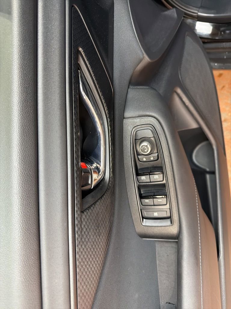 Used 2023 Subaru Outback Premium image 23