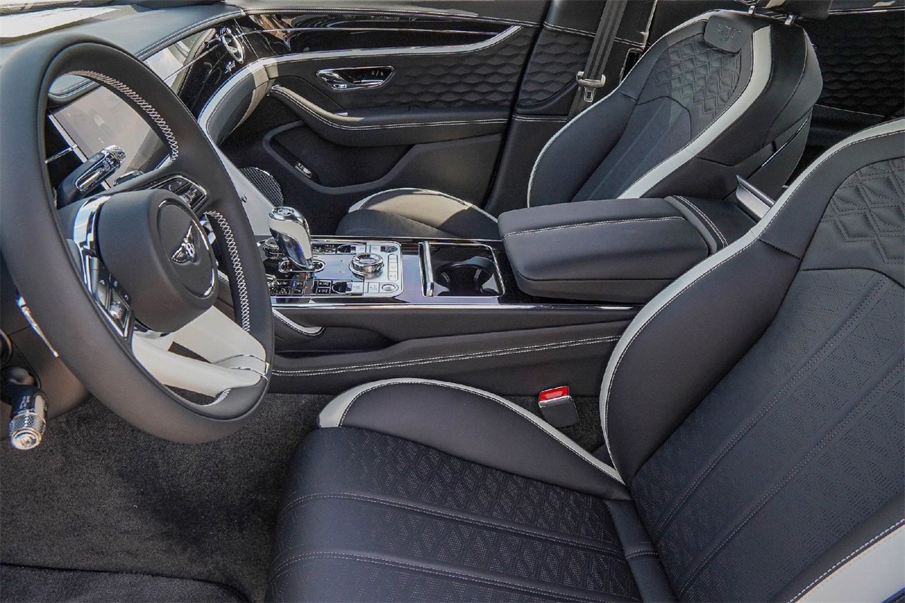 New 2026 Bentley Flying Spur Plug-In Hybrid image 20