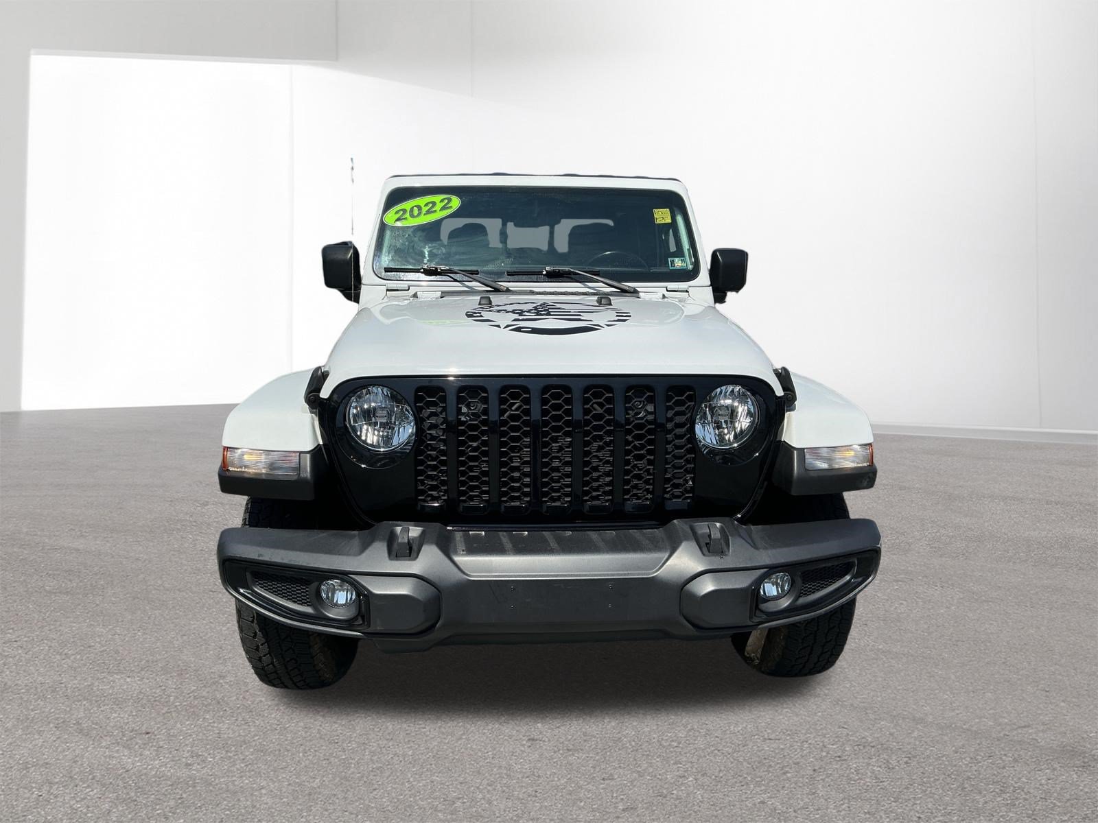 Used 2022 Jeep Gladiator Sport AWD/4WD image 8