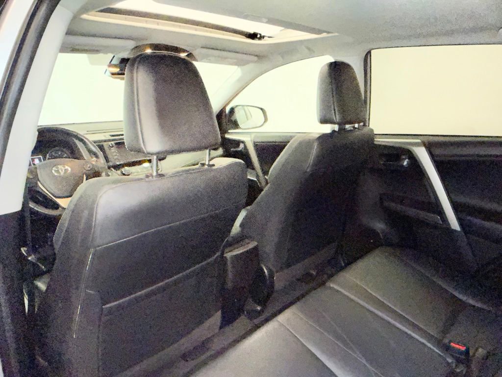 Used 2017 Toyota RAV4 Platinum AWD/4WD image 13