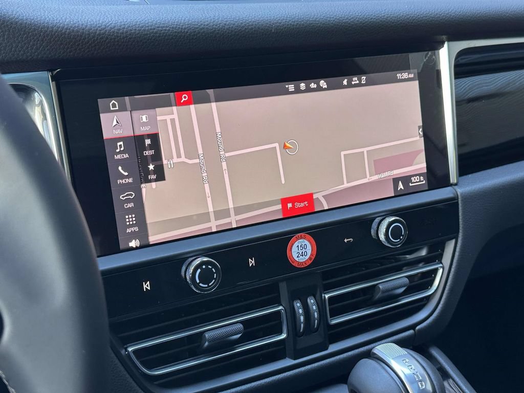New 2026 Porsche Macan AWD/4WD image 24