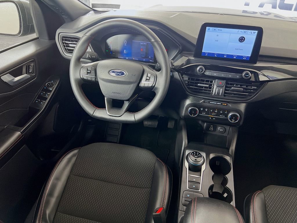 Certified 2025 Ford Escape ST-Line image 26