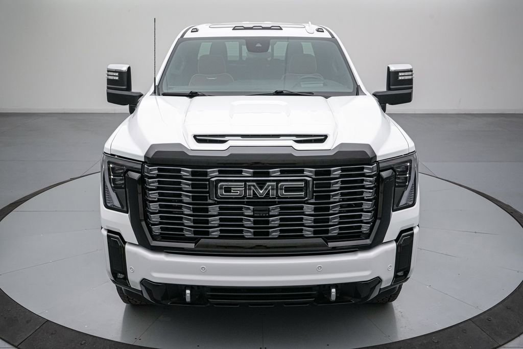 Used 2025 GMC Sierra 2500 Denali Ultimate AWD/4WD image 12