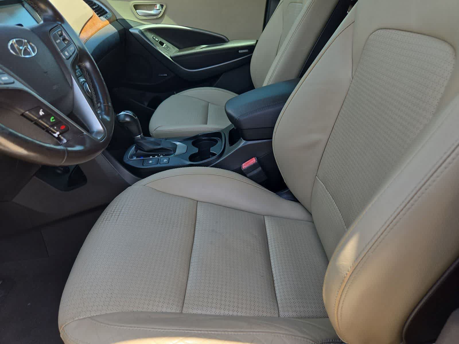 Used 2014 Hyundai Santa Fe GLS FWD image 14