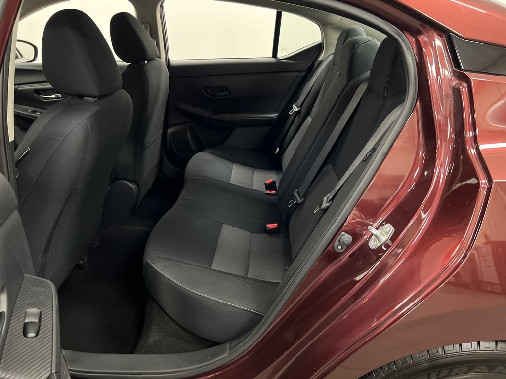 Used 2024 Nissan Sentra SV FWD image 27