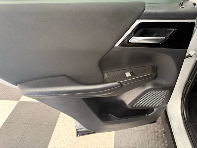 Used 2022 Mitsubishi Outlander ES image 18