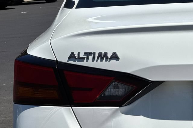 Used 2025 Nissan Altima 2.5 SV AWD/4WD image 45