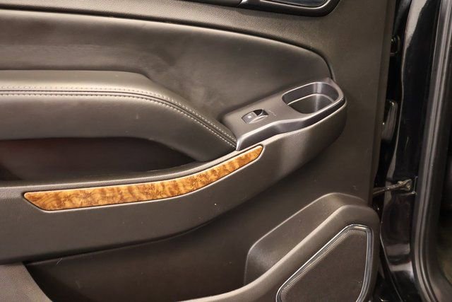 Used 2016 Chevrolet Suburban LTZ image 29