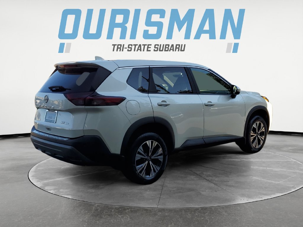 Used 2023 Nissan Rogue SV AWD/4WD image 6