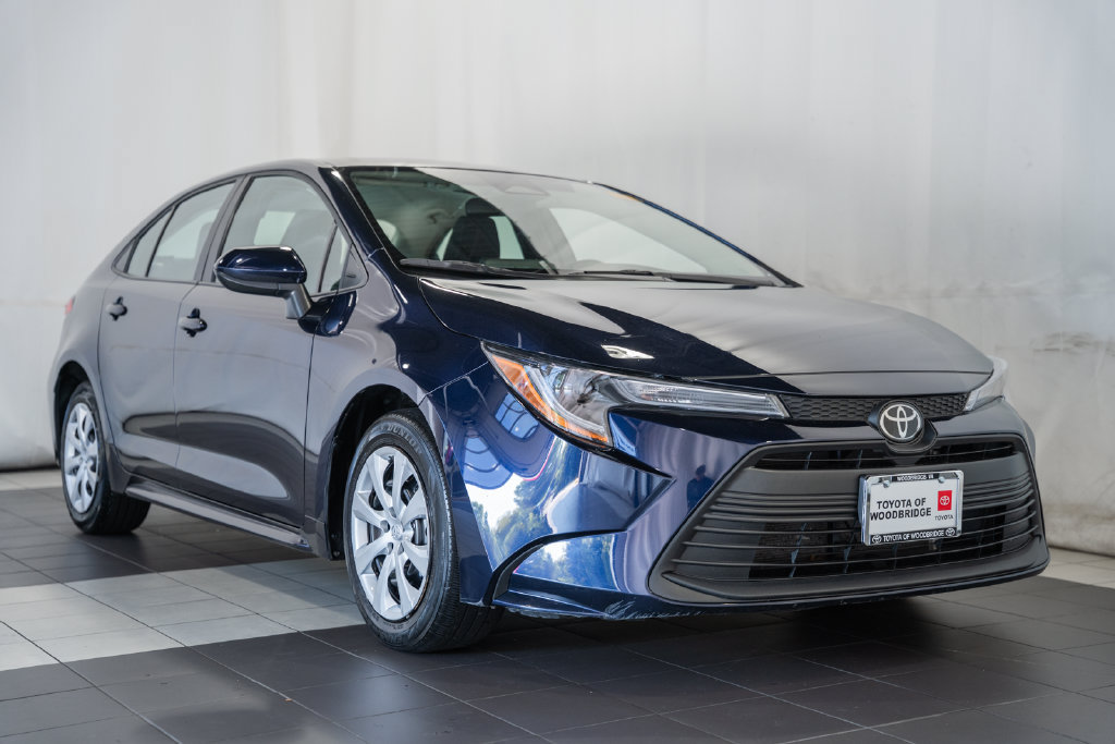 Used 2025 Toyota Corolla LE