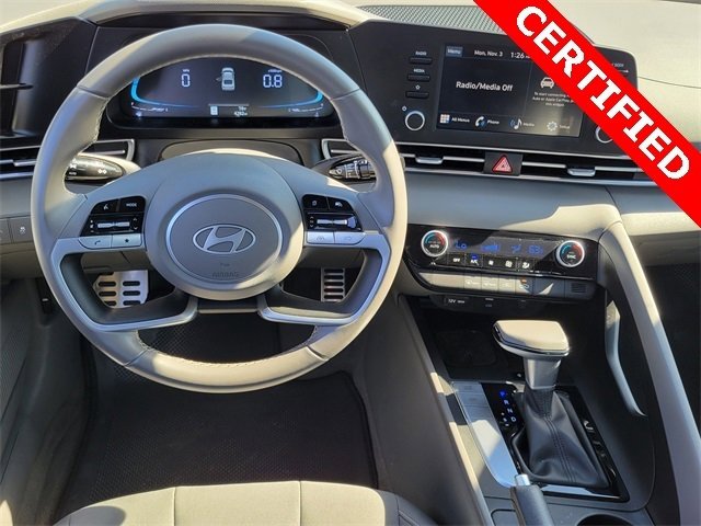 Certified 2025 Hyundai Elantra Sport image 4