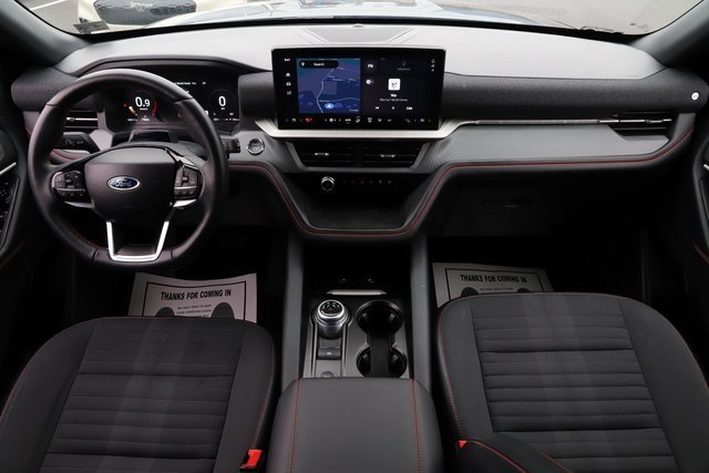 Used 2025 Ford Explorer ST-Line w/ ST-Line Street Pack image 24
