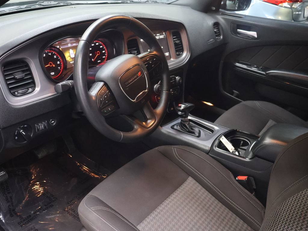 Used 2023 Dodge Charger SXT w/ Blacktop Package RWD image 17