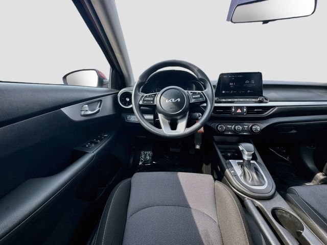 Used 2024 Kia Forte LXS w/ LXS Technology Package FWD image 25