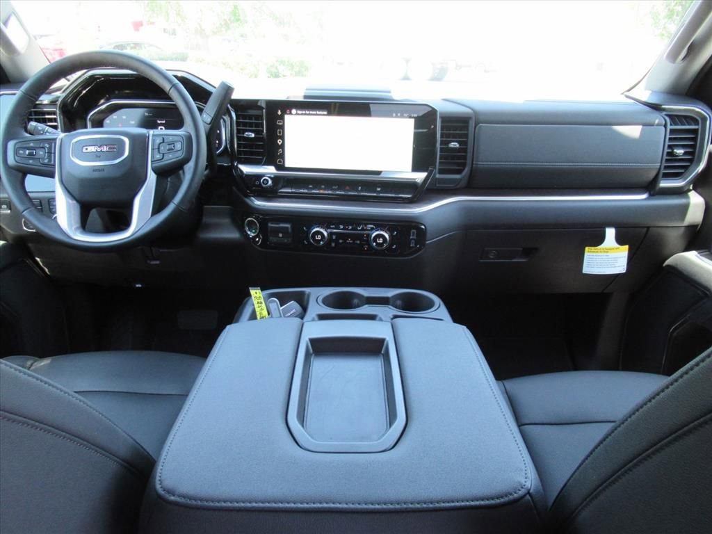 Used 2026 GMC Sierra 1500 SLT image 12