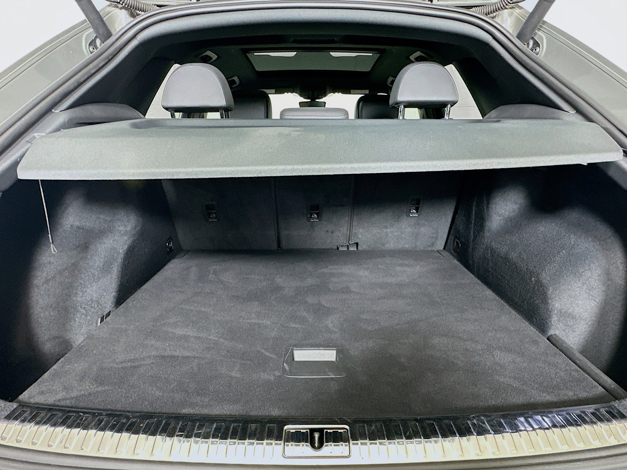 Used 2021 Audi Q3 2.0T Premium w/ Convenience Package image 29