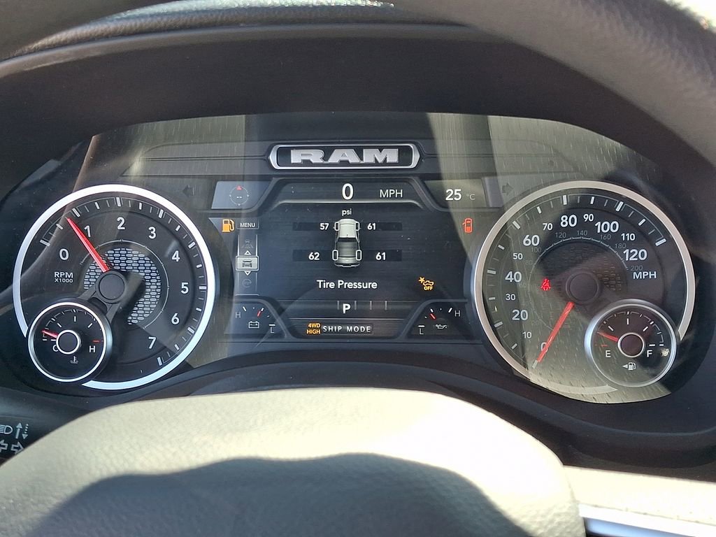 New 2026 RAM 1500 Classic Warlock AWD/4WD image 18