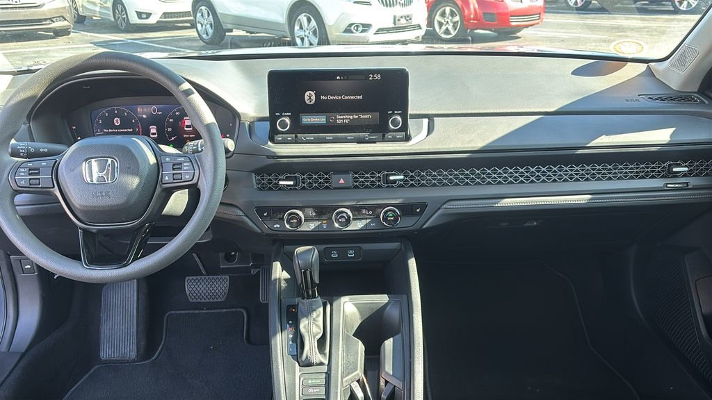 Used 2025 Honda Accord SE image 12