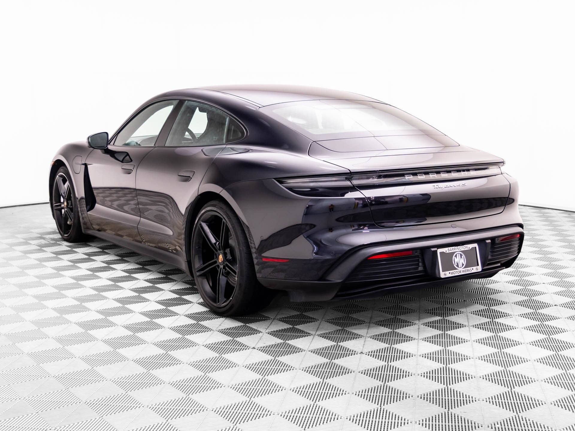 Used 2020 Porsche Taycan 4S AWD/4WD image 3